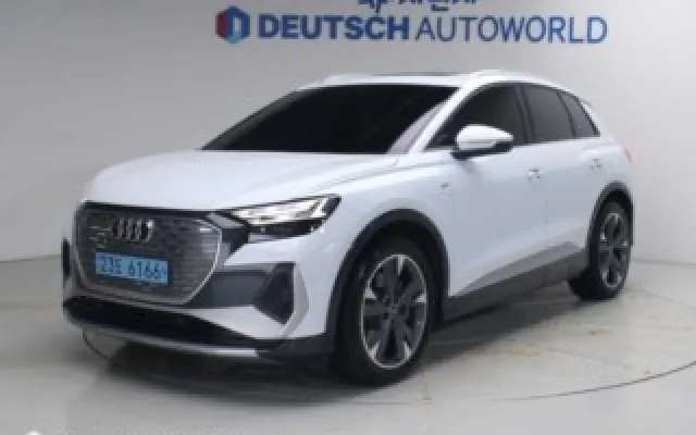 쏘나타디엣지 중고차 Q4 e-트론 40 프리미엄 매물 사진 10 - 2022/10 42,209km