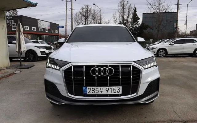 쏘나타디엣지 중고차 Q7 (4M) 45 TDI 콰트로 프리미엄 매물 사진 15 - 2022/06 57,045km