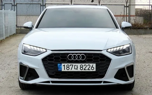쏘나타디엣지 중고차 A4 (B9) 40 TFSI 프리미엄 매물 사진 12 - 2022/01 68,947km